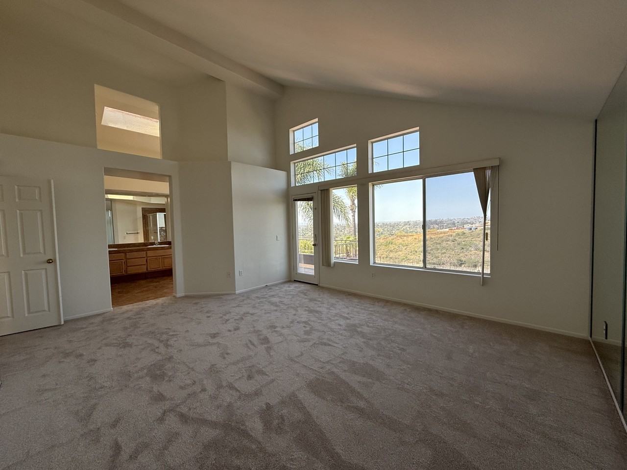 593 Parkside Dr #1 - Photo 4 of 10