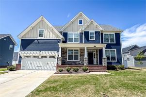 featured image of 1321 Parkdale St #1