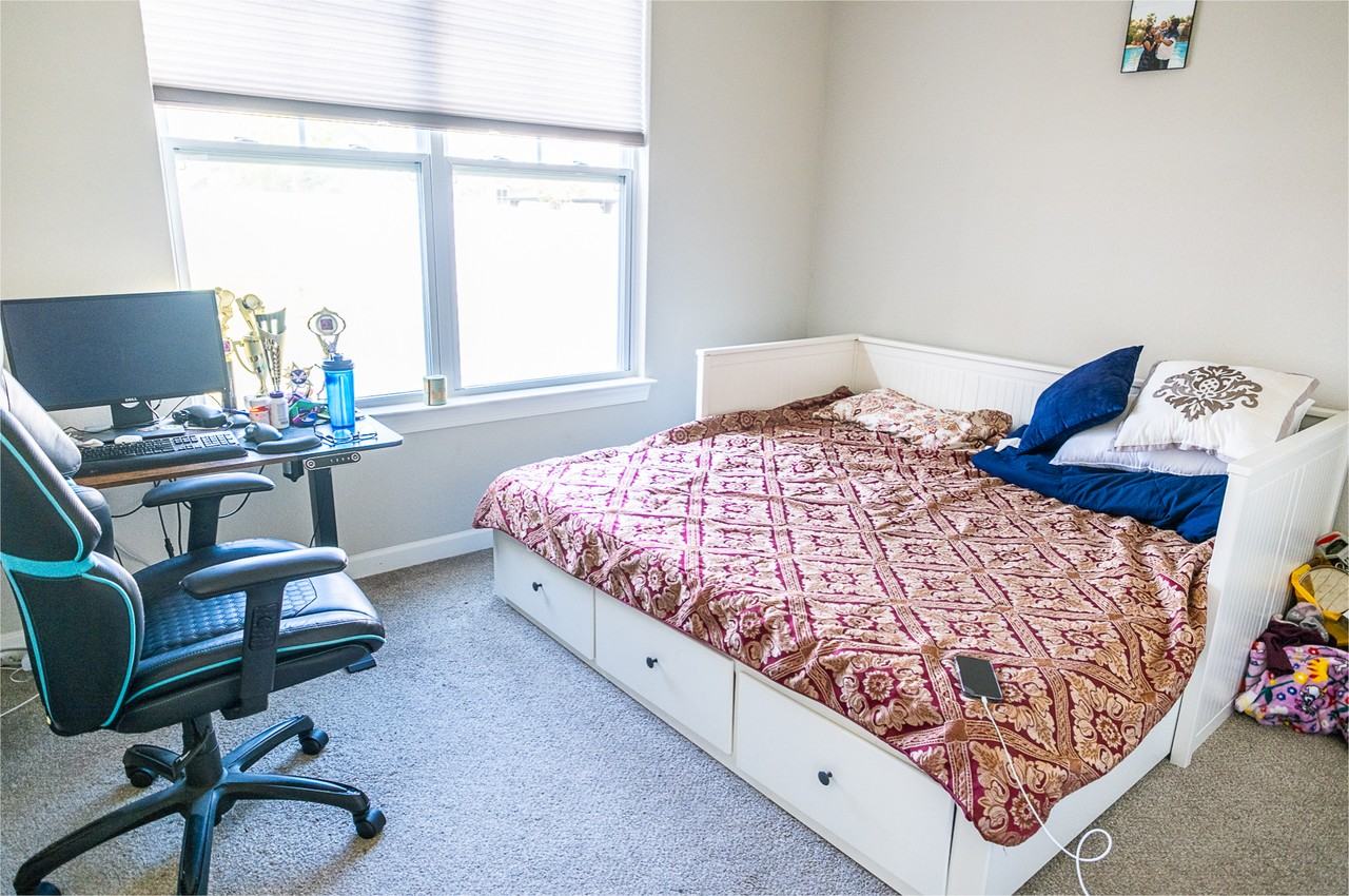 1321 Parkdale St #1 - Photo 7 of 20