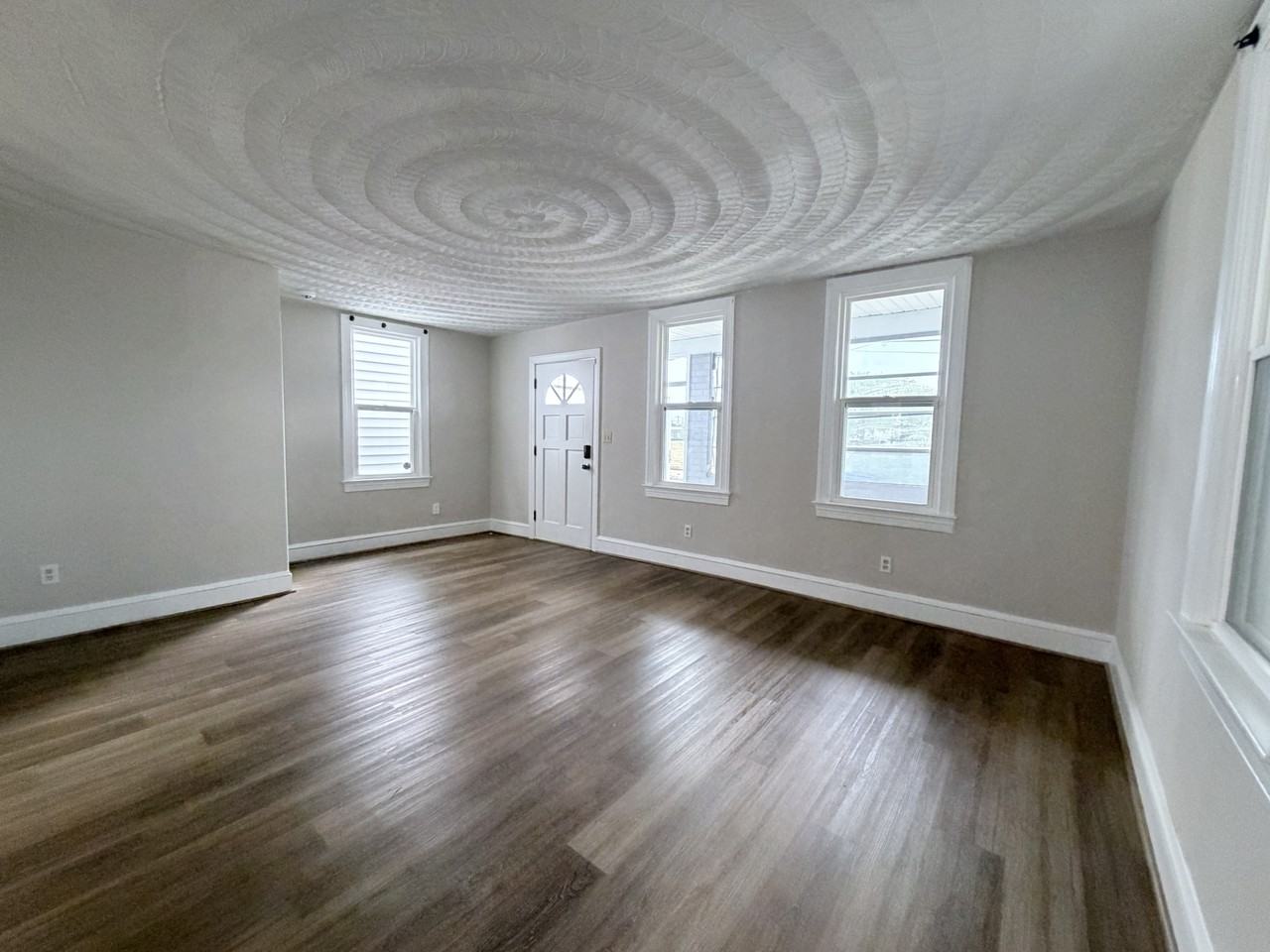 714 B St #1 - Photo 4 of 20