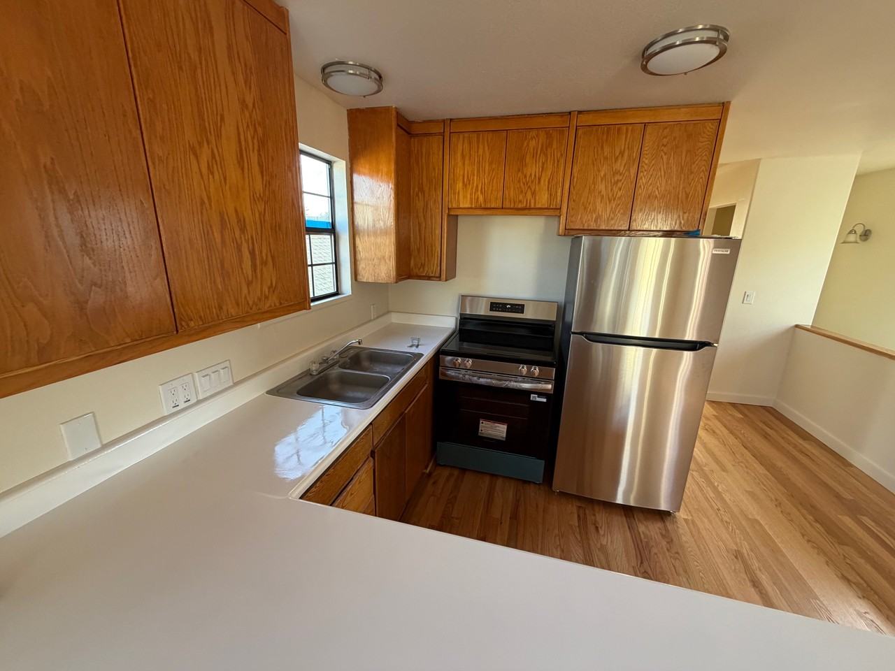 309 Chestnut St #309 - Photo 5 of 12