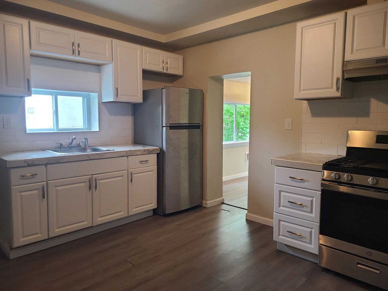 31 Upland Ave #1 - Photo 2 of 11