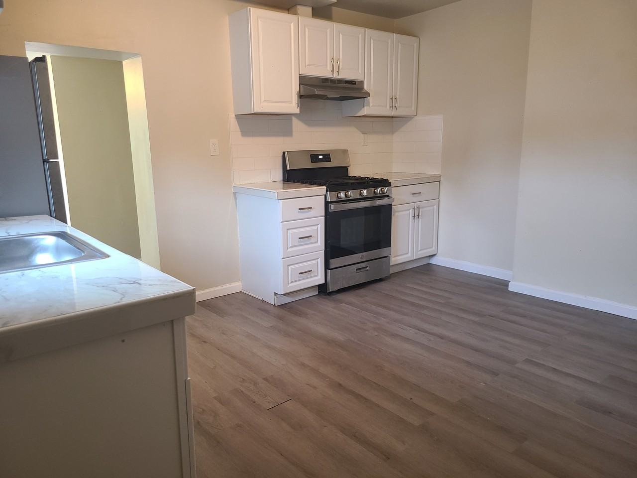 31 Upland Ave #1 - Photo 3 of 11