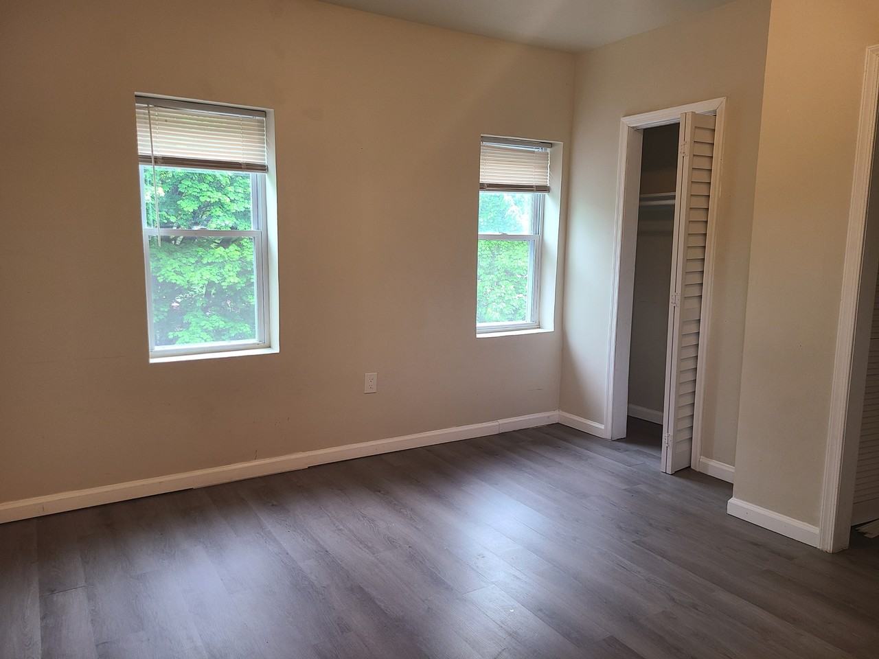 31 Upland Ave #1 - Photo 6 of 11