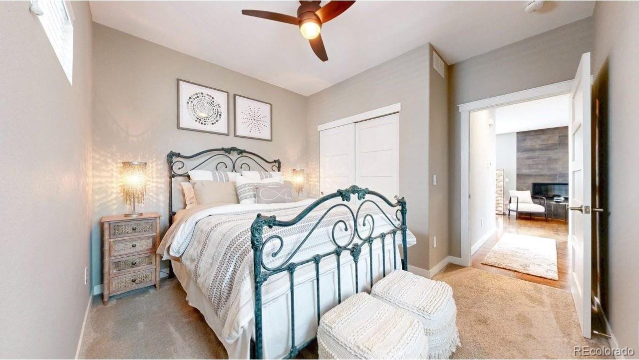 726 6th St #1 - Photo 7 of 20