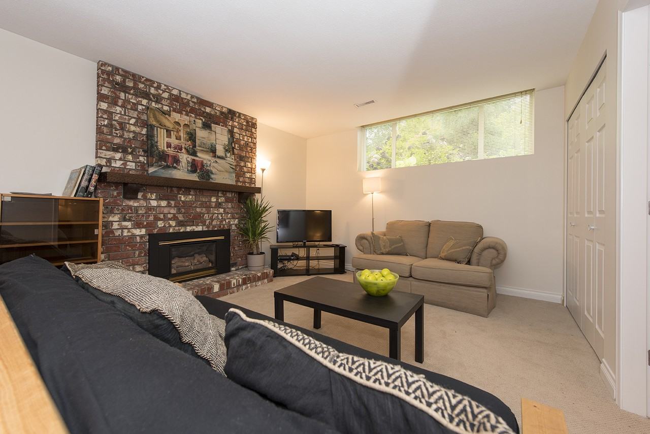 5475 Cortez Crescent #BSMT - Photo 3 of 11