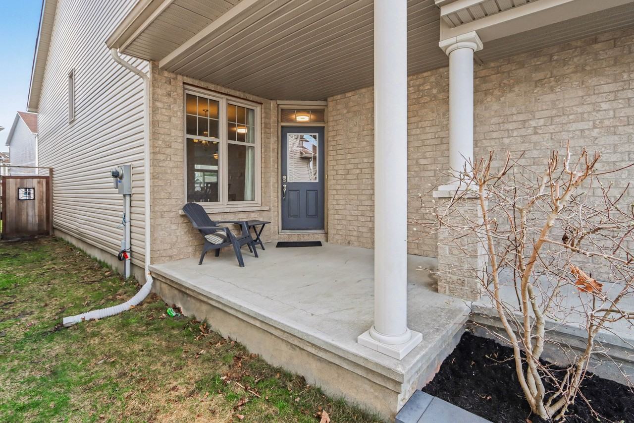 424 Claridge Dr #1 - Photo 3 of 34