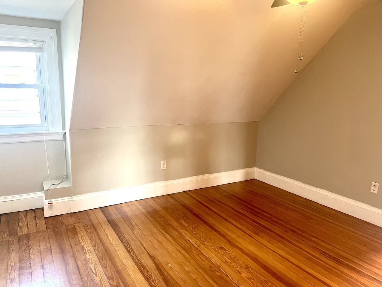 109 Grand Ave Fl 3 #3 - Photo 3 of 7