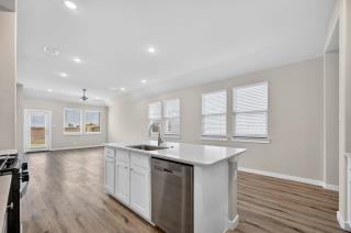 307 Bertney Dr #1 - Photo 3 of 10