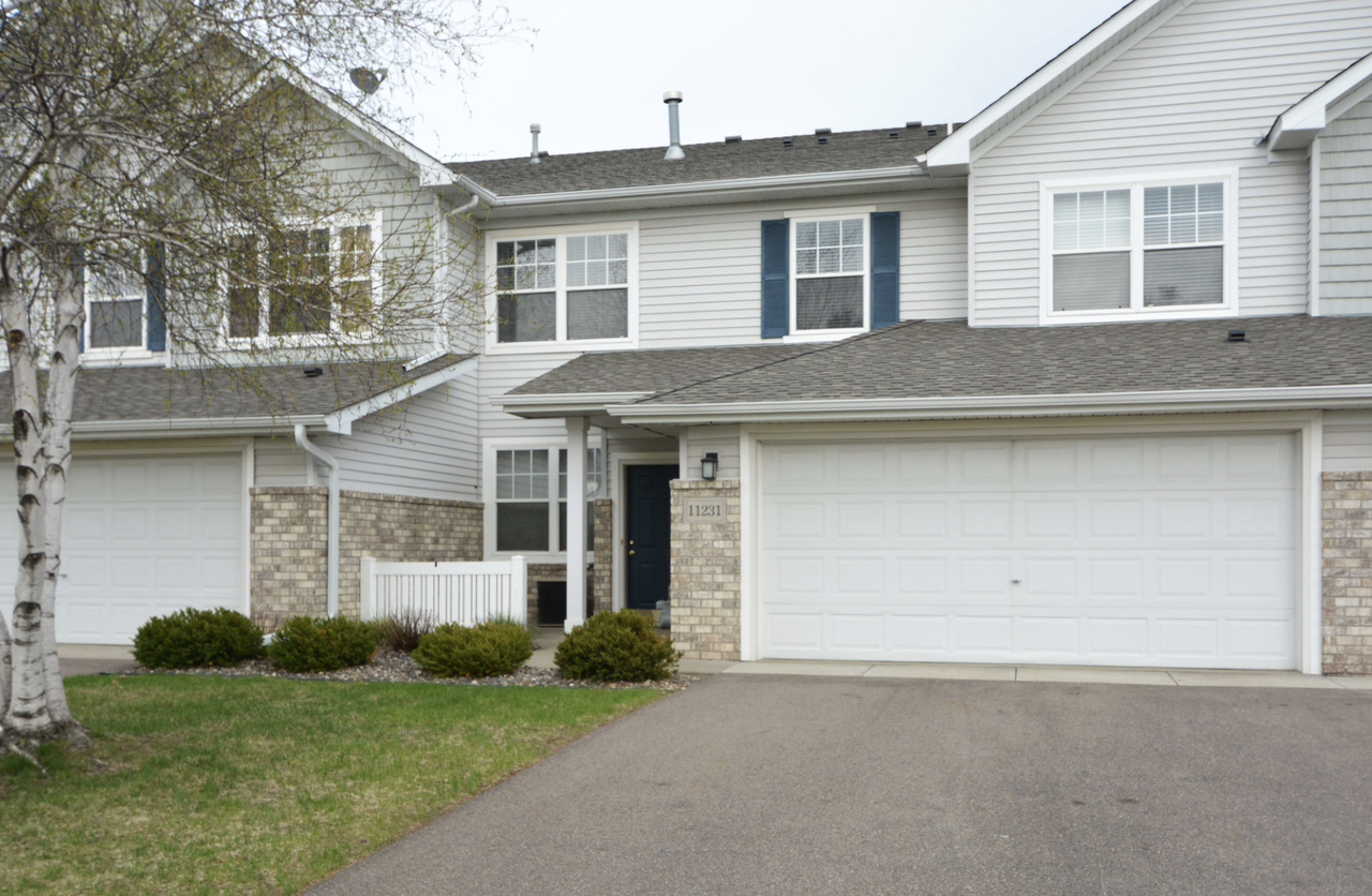 11231 204th St W #1 - Photo 2 of 9