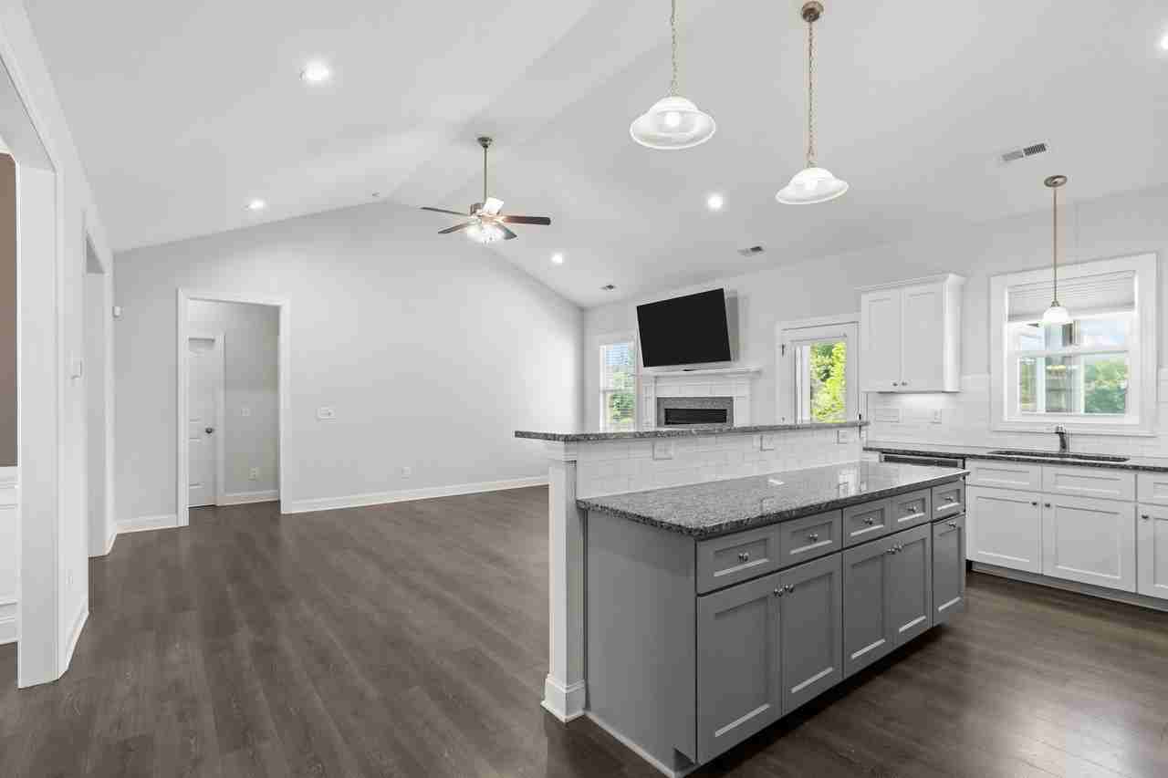 36 Grazing Meadows Dr #1 - Photo 3 of 37