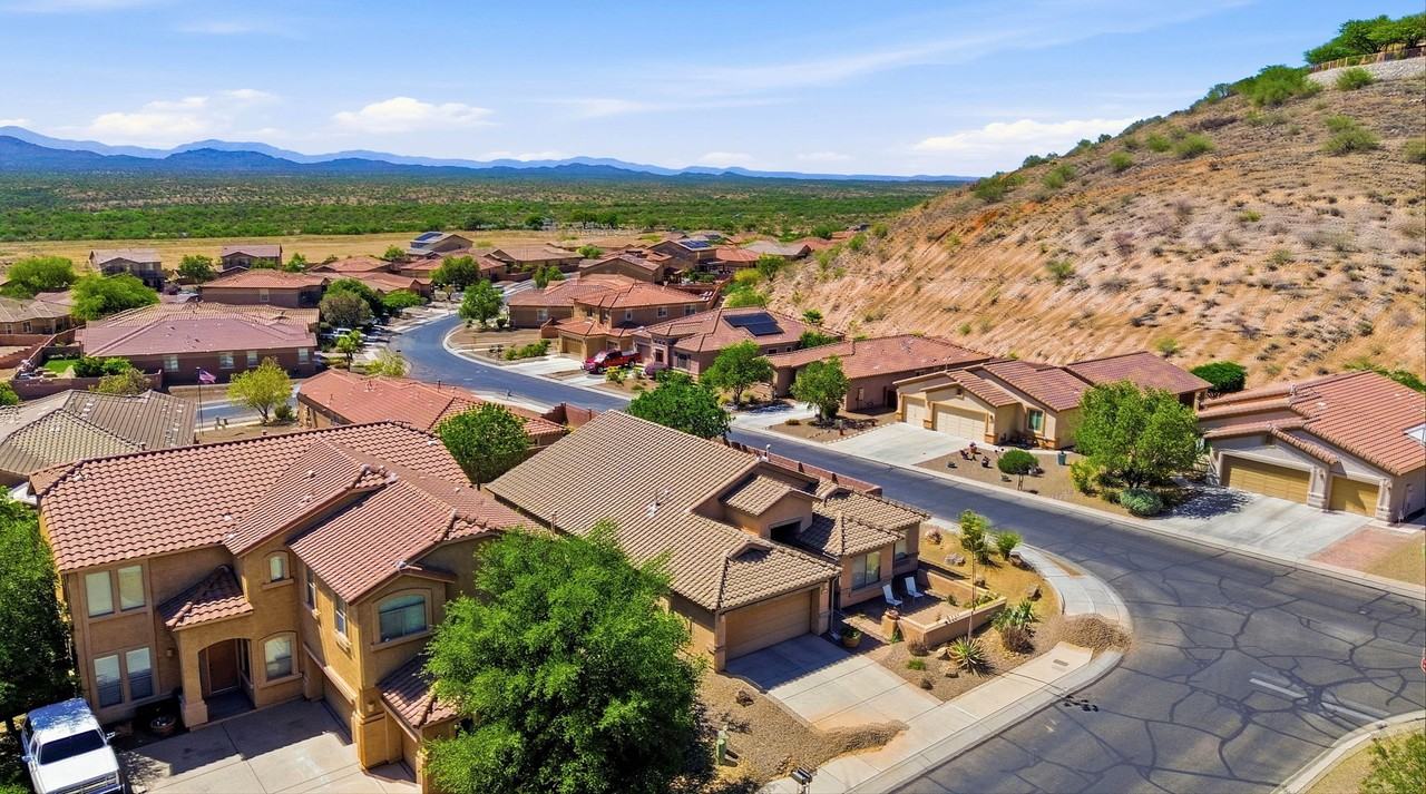 39116 S Quick Trot Dr #1 - Photo 3 of 50