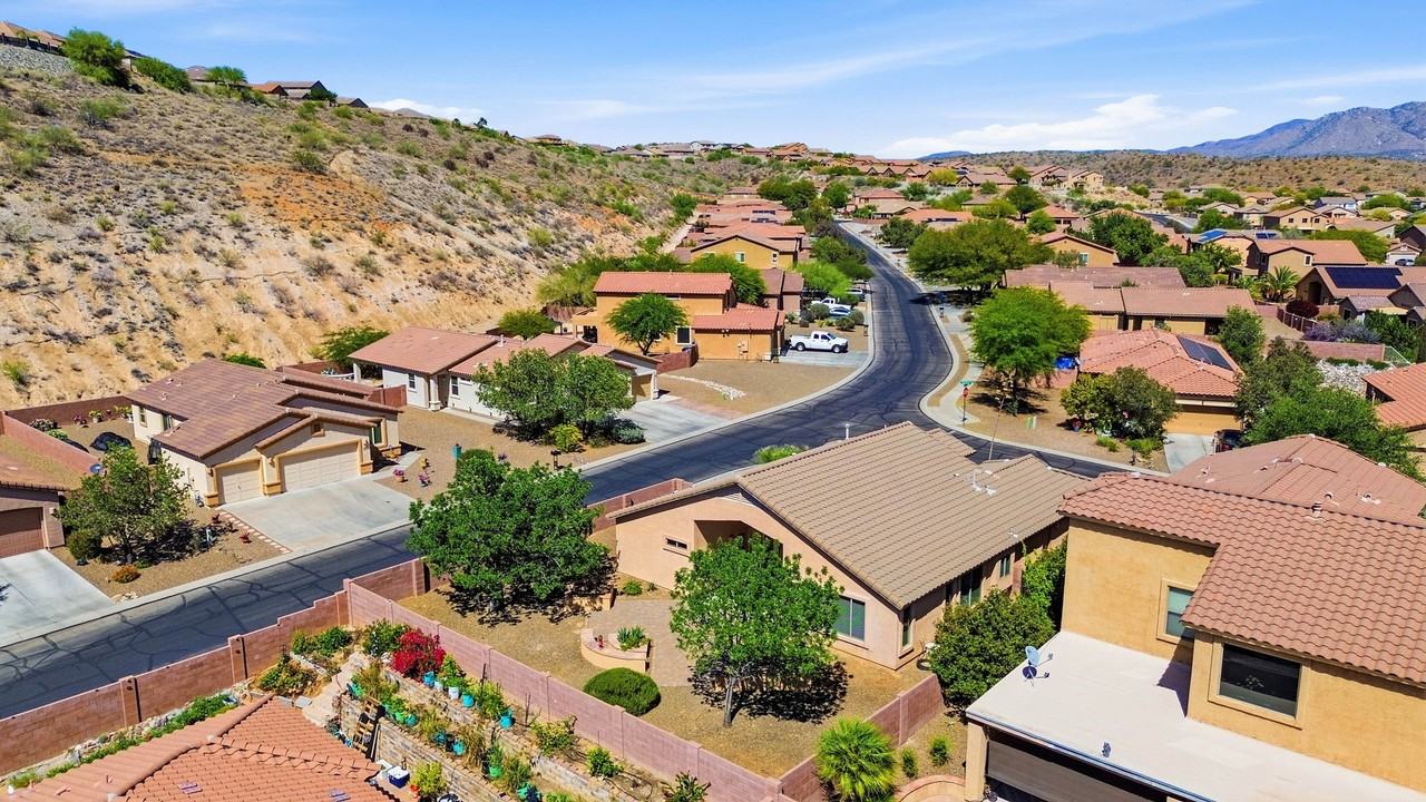 39116 S Quick Trot Dr #1 - Photo 5 of 50