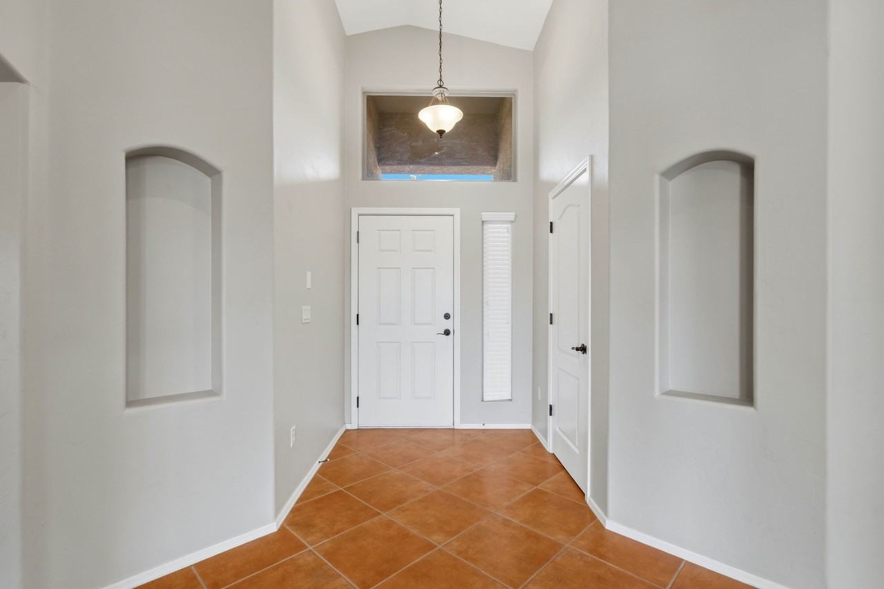 39116 S Quick Trot Dr #1 - Photo 7 of 50