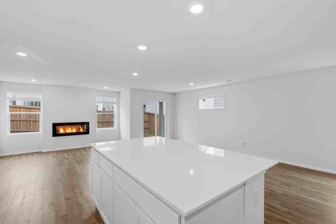 Nw 9th Ave #1 - Photo 4 of 15