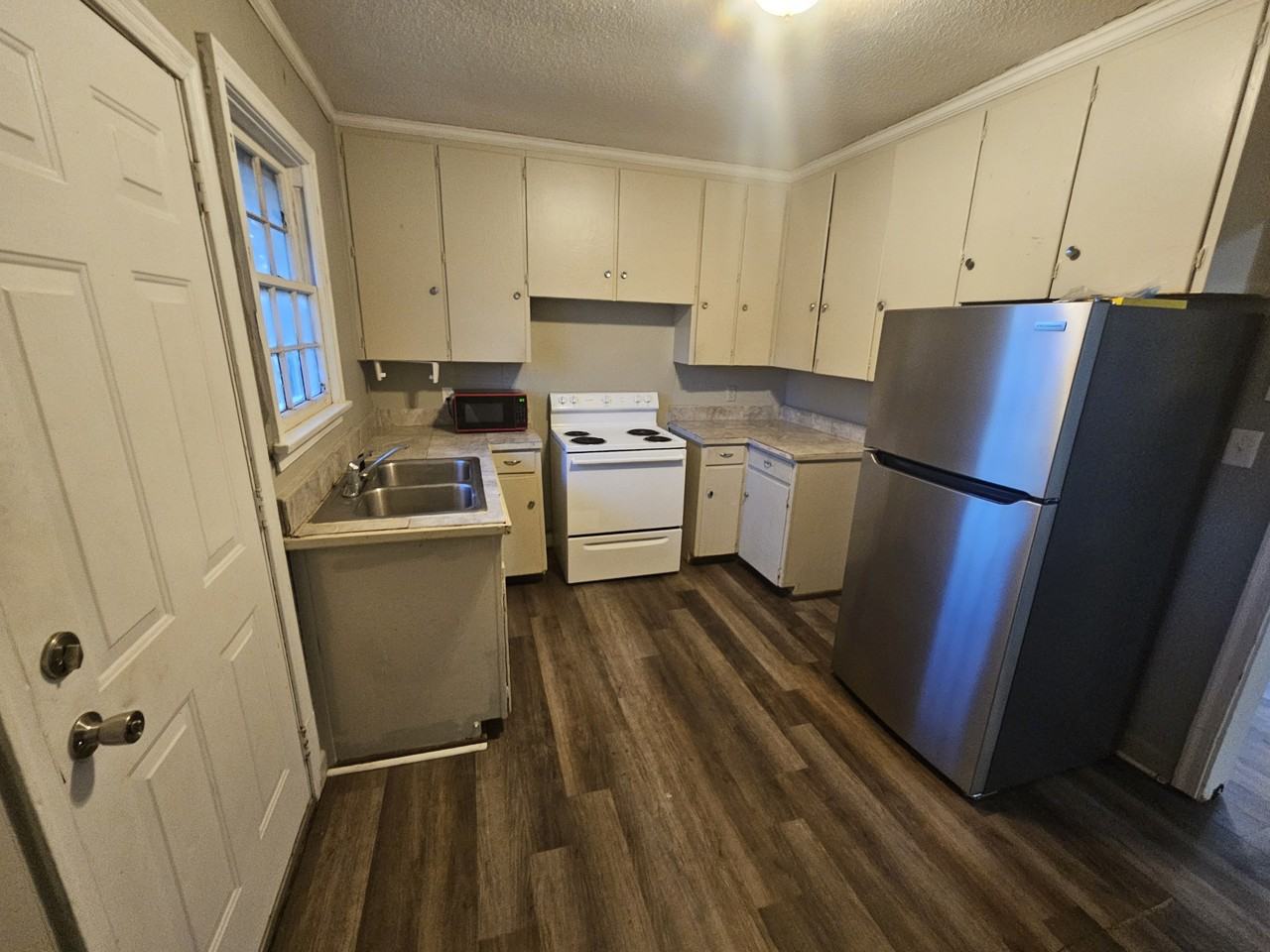 101 Sibbie Ct #1 - Photo 5 of 13