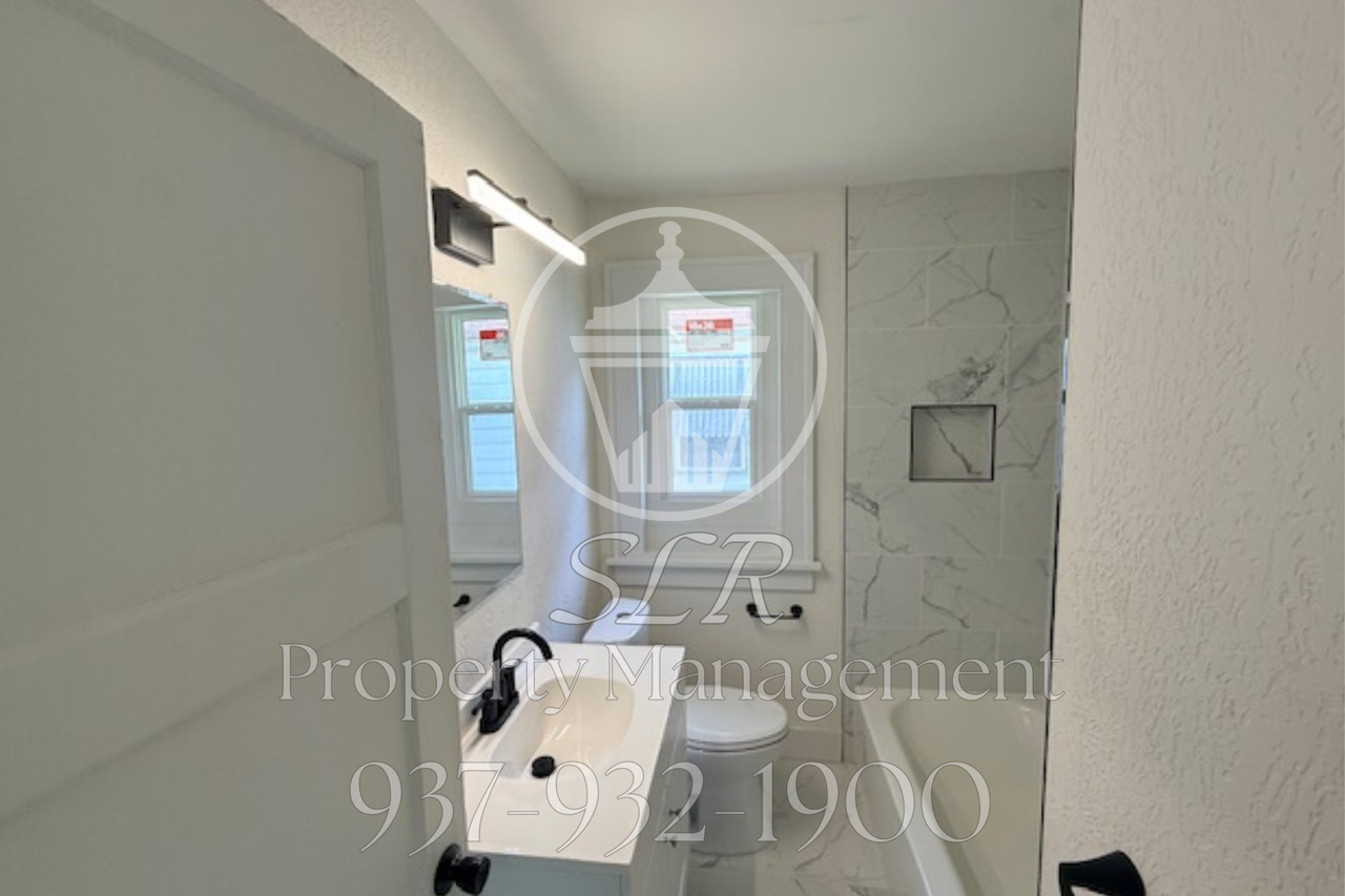 3925 Hoover Ave #1 - Photo 3 of 15