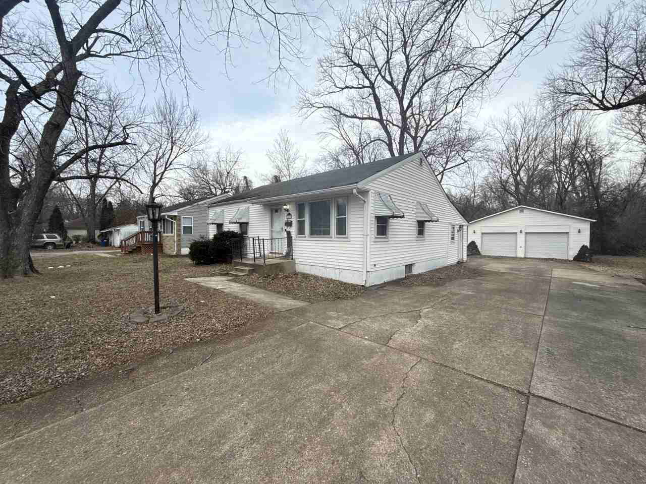 223 Wiegel Dr #1 - Photo 6 of 45