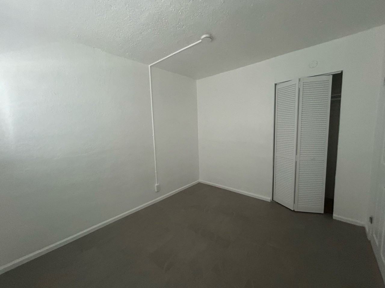 620 Northwest 7th AvenueUnit 39 #620-39 - Photo 2 of 15