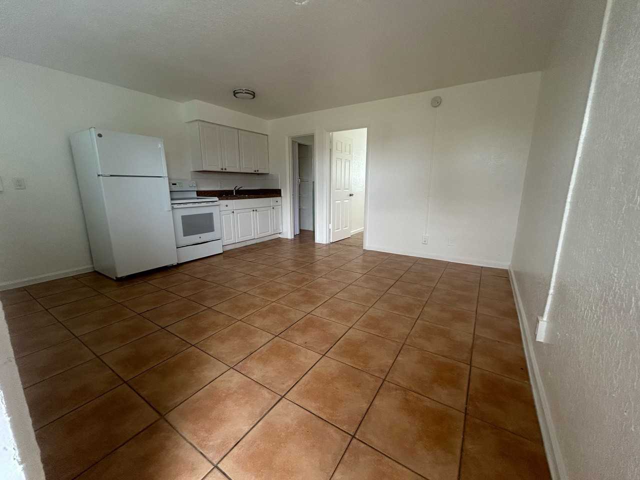 610 Northwest 7th AvenueUnit 91 #610-91 - Photo 2 of 16