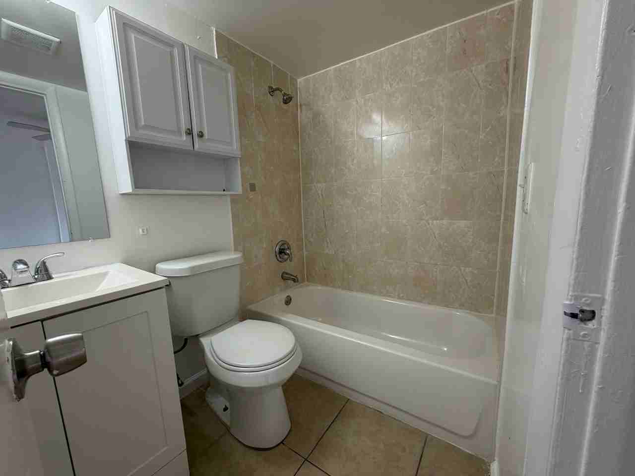 610 Northwest 7th AvenueUnit 84 #610-84 - Photo 5 of 9