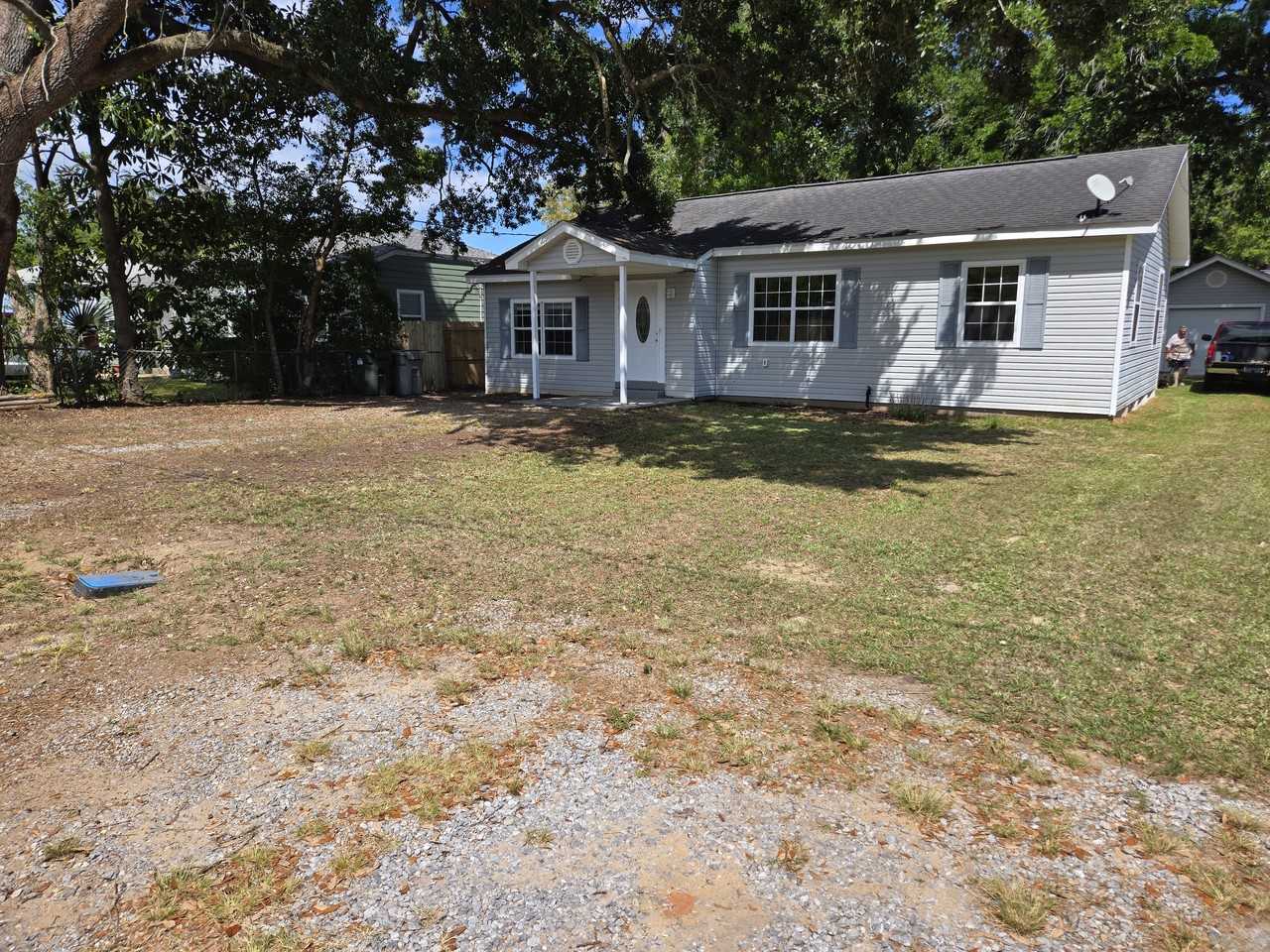 Delray Drive - Photo 3 of 4