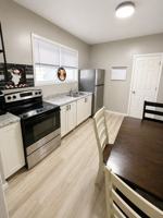 featured image of 906 N 6th Ave E