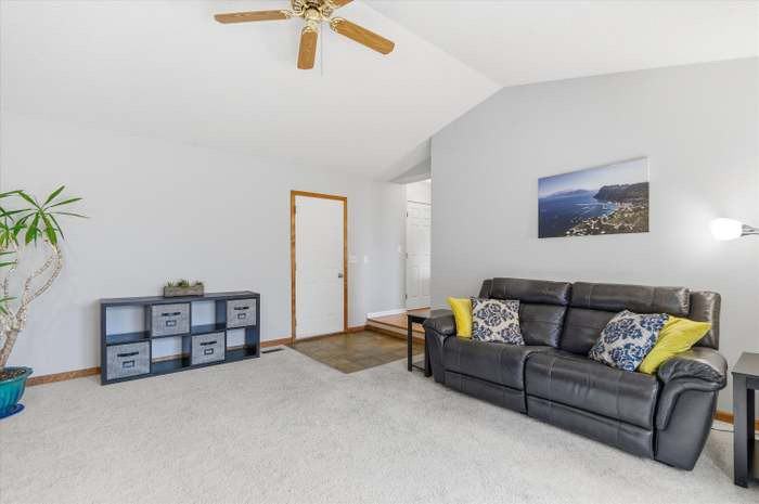 1380 S Hidden Creek Dr - Photo 7 of 20