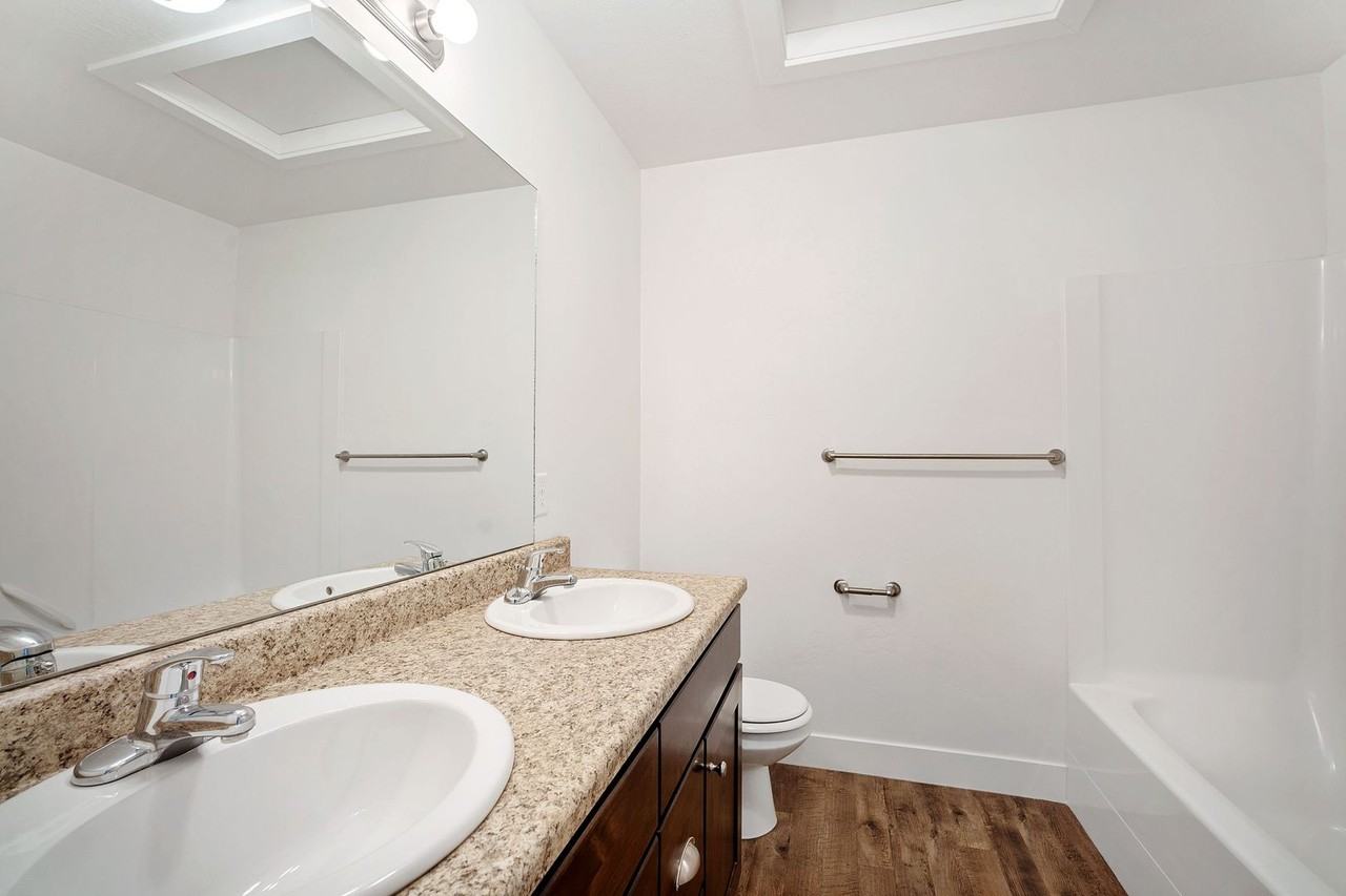 Stonebrook Apartment Homes - Photo 7 of 16