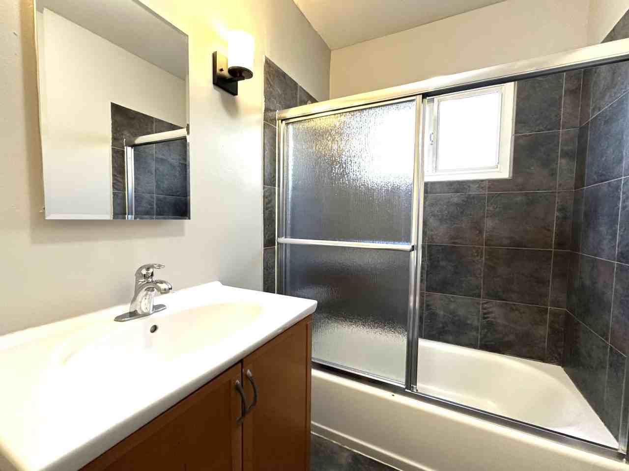 Pershing North - Photo 2 of 5