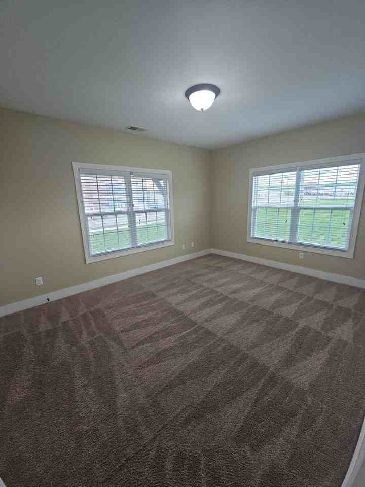 Dry Valley - Photo 6 of 41