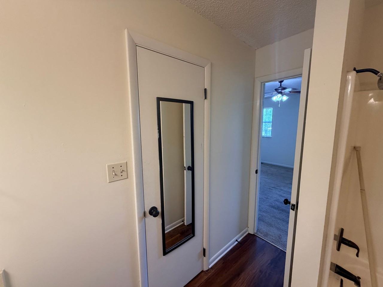 2 Westbrook Cir Apt B - Photo 7 of 25