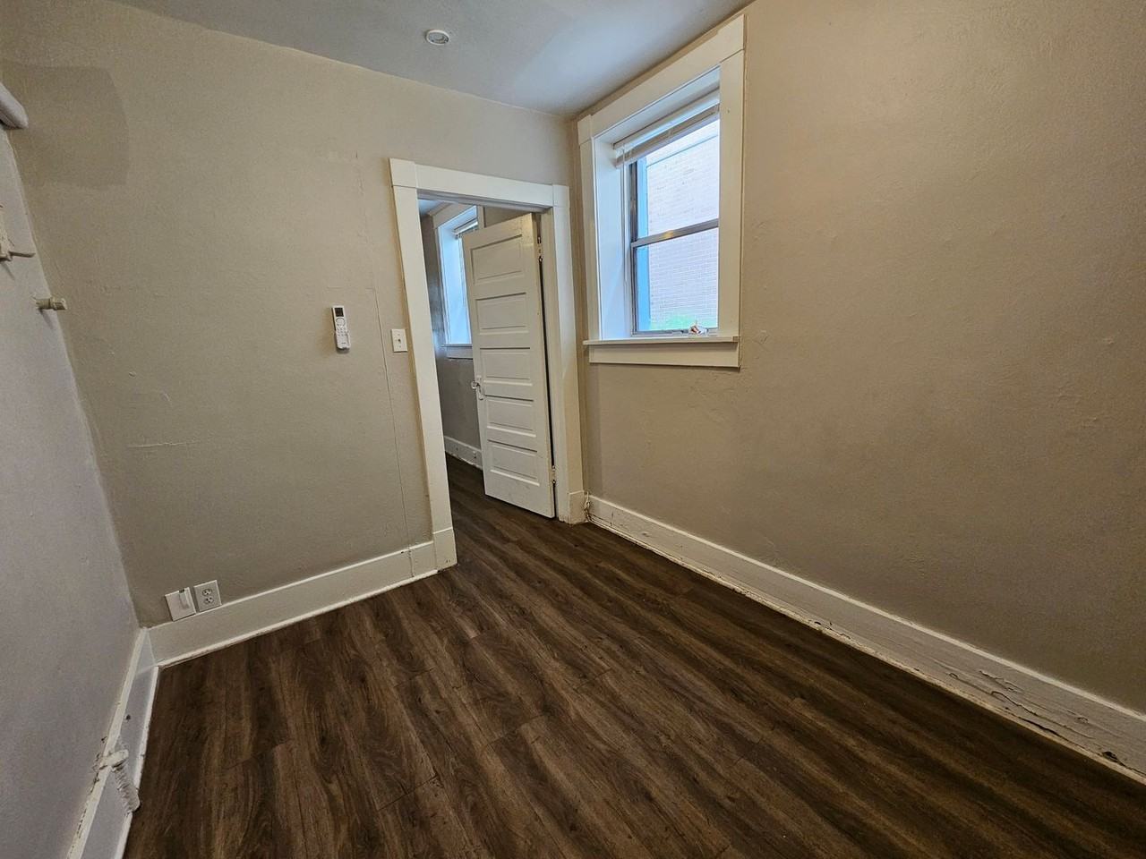 314 S 700 E - Photo 7 of 28