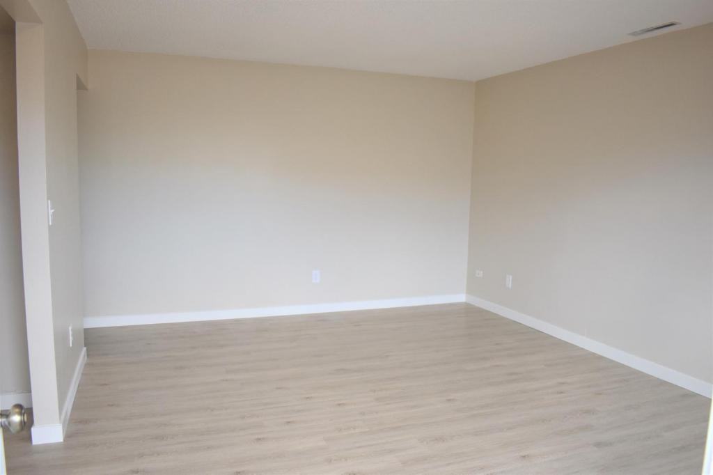 6823 Western Pl - Photo 6 of 16