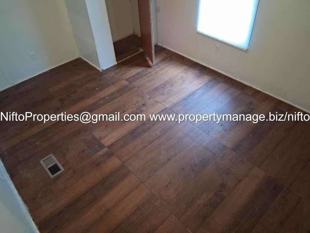 5584 Aenon Ln - Photo 2 of 8