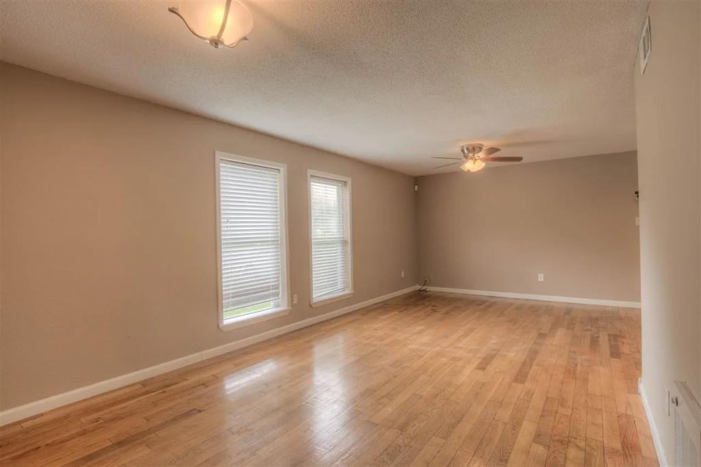 5578 Sweet Gum Dr - Photo 4 of 23