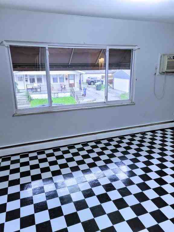 358 E Duncan St - Photo 3 of 7