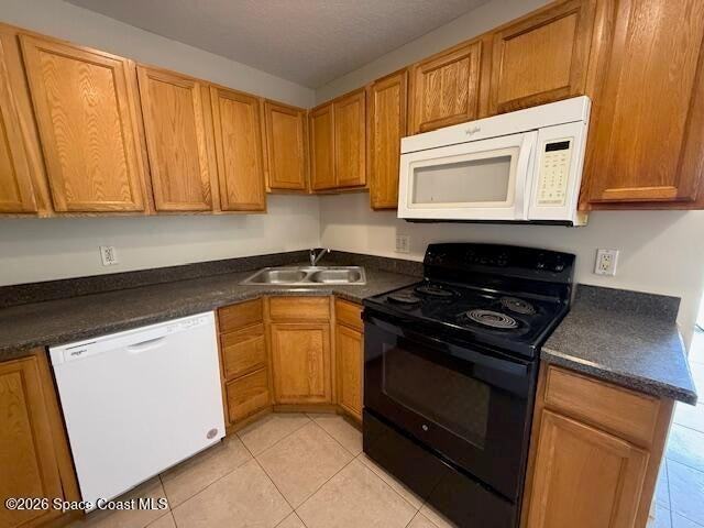 660 Minnie St - Photo 3 of 11