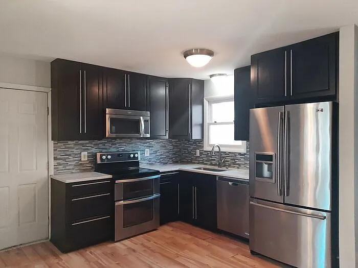 690 San Gabriel Rd - Photo 4 of 16