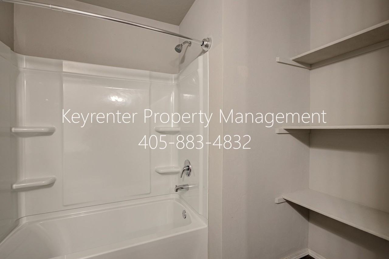 440 Fox Den Dr - Photo 7 of 35