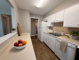 Hikes Point Apartments - Photo 1 of 1