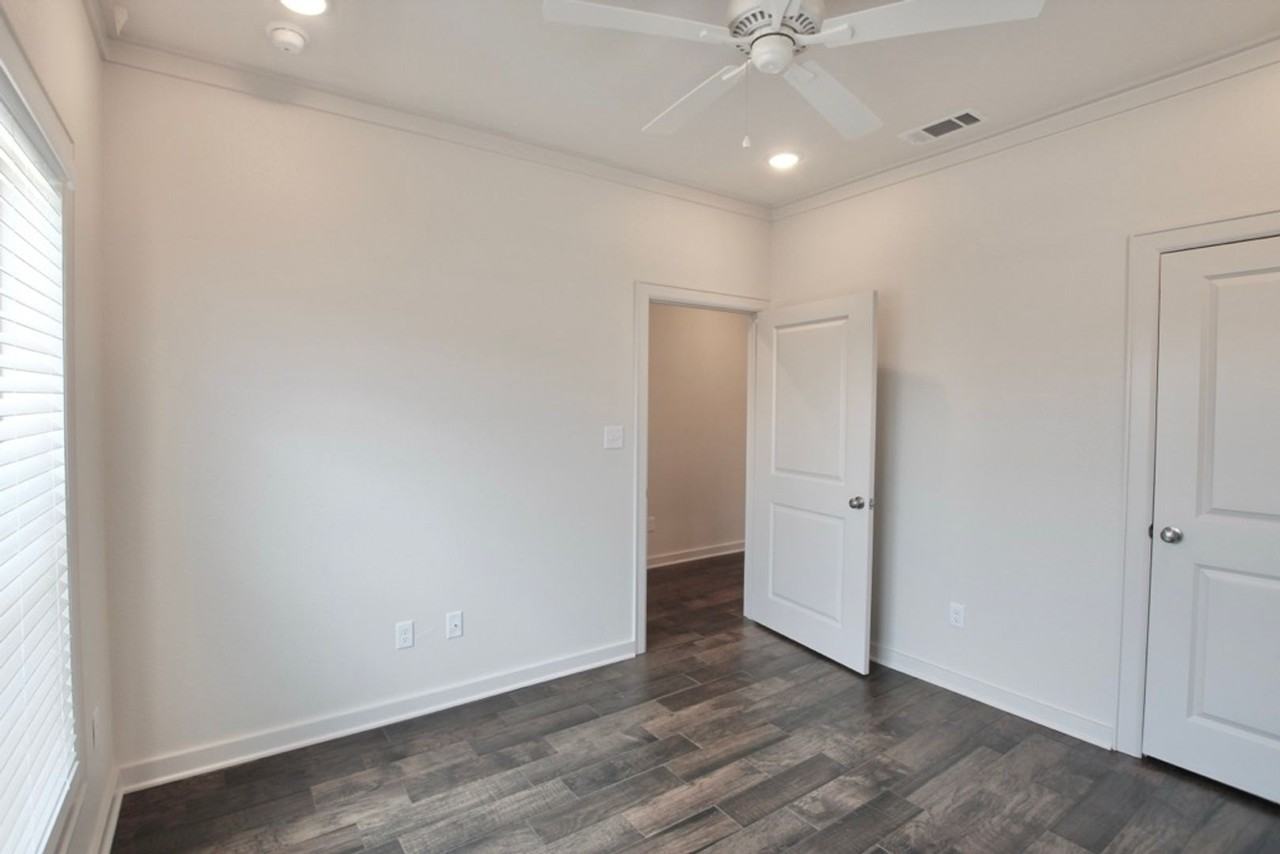 703 Freedom Way - Photo 4 of 23