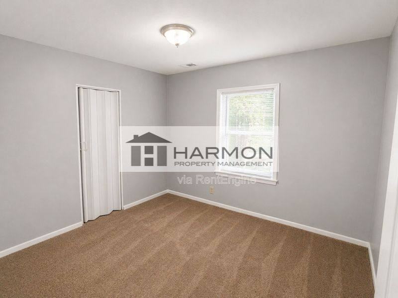 6458 N West Park View St - Photo 2 of 10