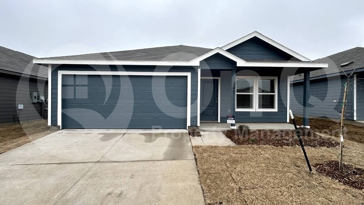 6744 Teal Cir - Photo 2 of 10
