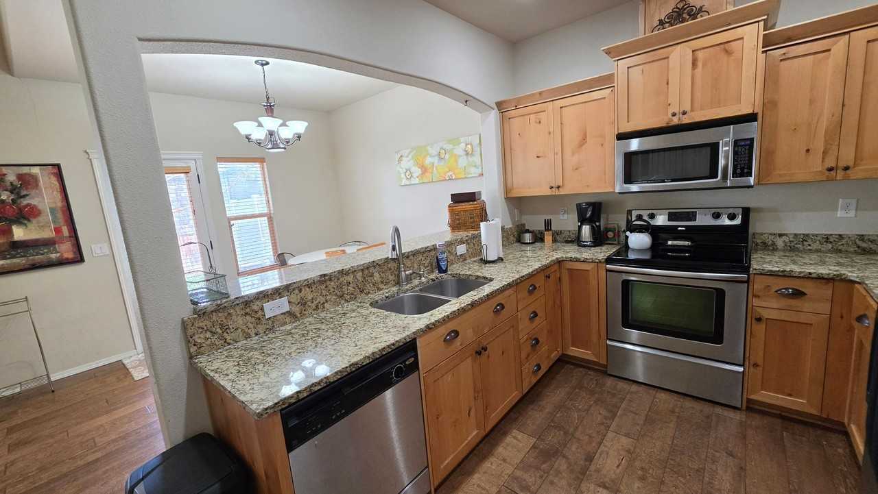 8878 W Evening Star Ln - Photo 2 of 14
