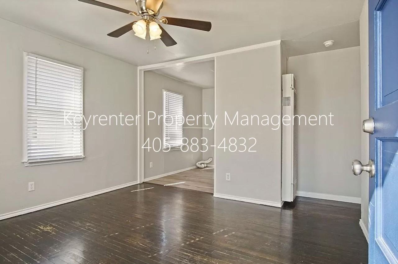 3937 Sw 27th Pl - Photo 5 of 28