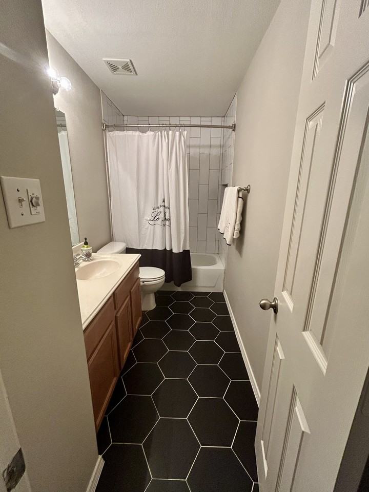 6400 Sidney Ln #NA - Photo 5 of 18