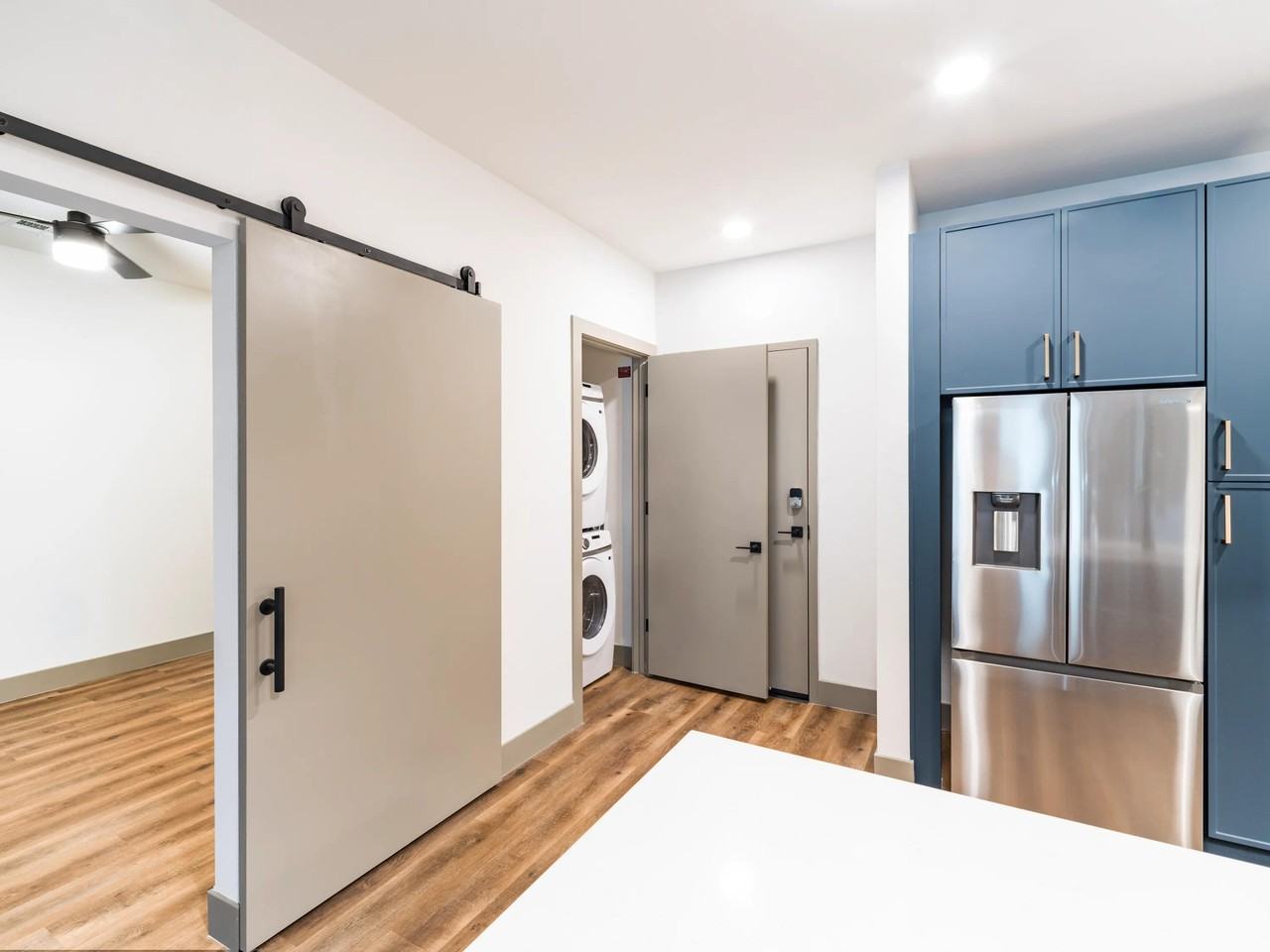 Modera Chandler - Photo 5 of 42