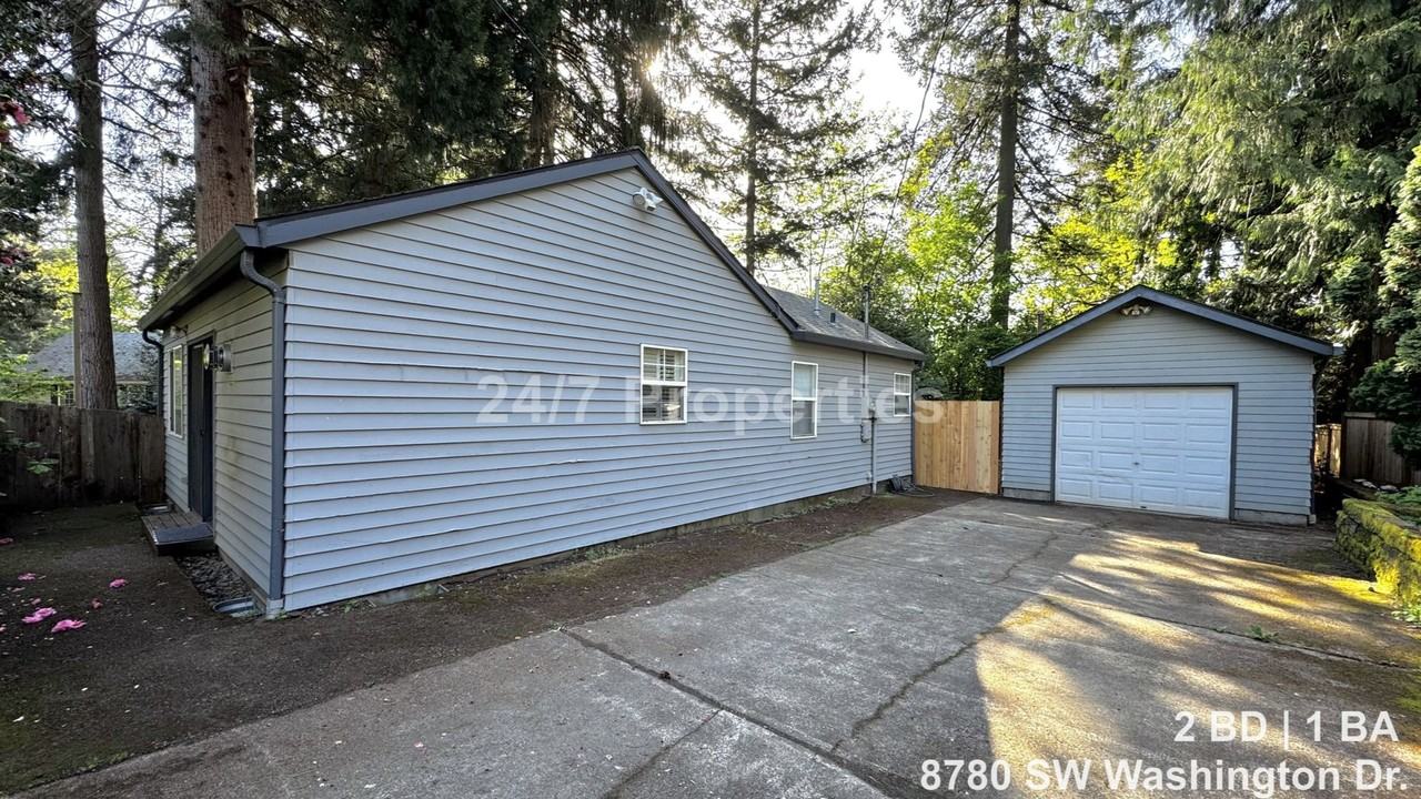 8780 Sw Washington Dr - Photo 2 of 17