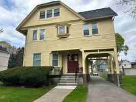 featured image of 333 Oxford St